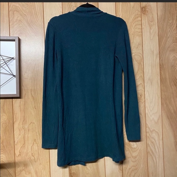 Women's Brandy Melville Long Sleeve Cardigan OS - Picture 3 of 3